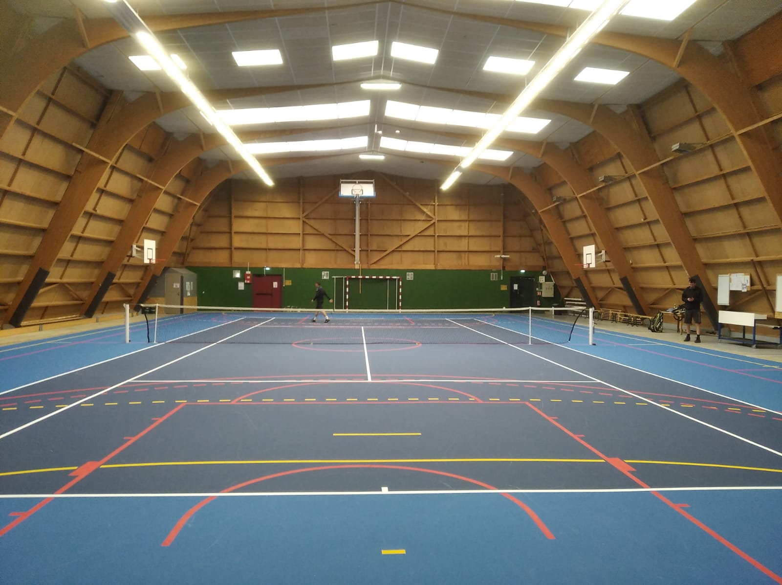 Salle de tennis à Saint-Méen-le-Grand